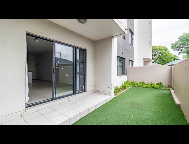 2 BEDROOM APARTMENT FOR SALE IN NORTH RIDING